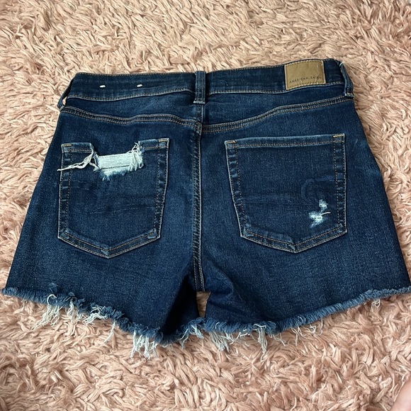 american eagle denim ripped shorts - Picture 2 of 5